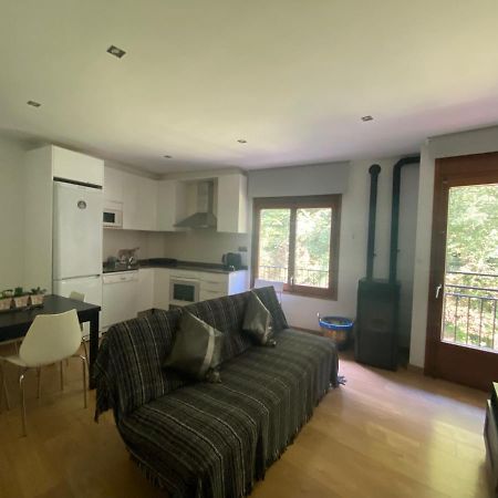 Precioso Apartamento Con Vistas Montana O Rio Рибес-де-Фресер Экстерьер фото